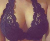 Cami mujer cariñosa y muy complaciente