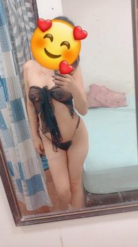Cecilia linda flaquita