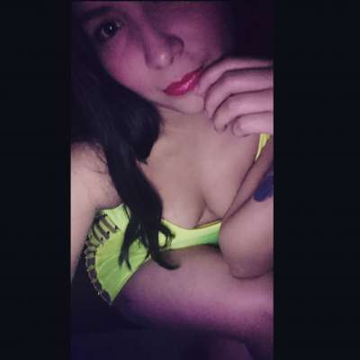 Linda Cruceñita para complacer tus fantacias